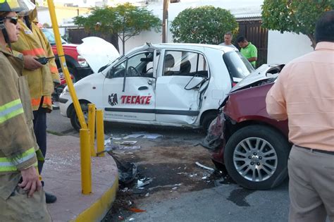 Autoridades de protección civil (pc) del gobierno federal y de la secretaría de gestión integral de riesgos y pc de ciudad de méxico (cdmx) se trasladaron al sitio del accidente en la línea 12 del. Omisión de luz roja provoca aparatoso accidente