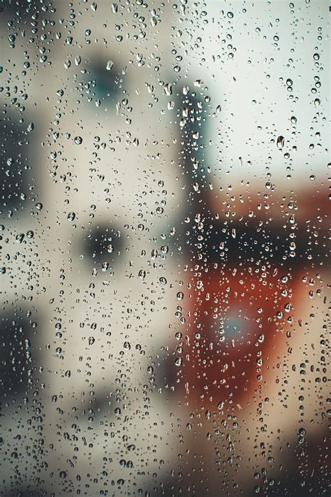 Window Rain Drops Blurry Mood Others Hd Phone Wallpaper Peakpx