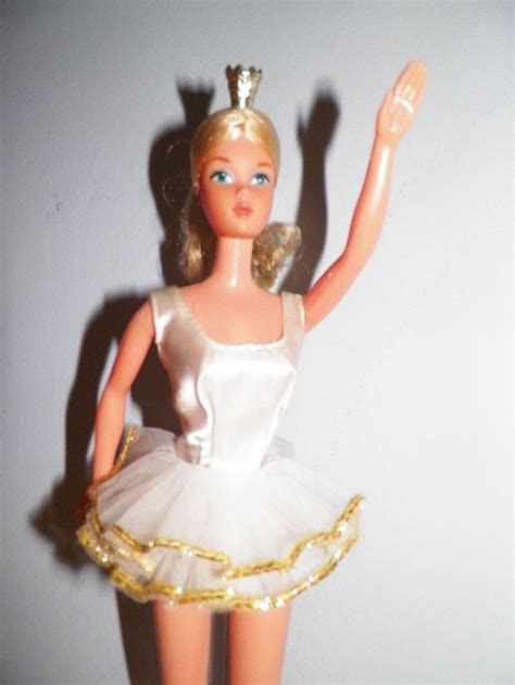 Vintage 1975 76 Ballerina Barbie Doll By Mattel Ballerina Barbie