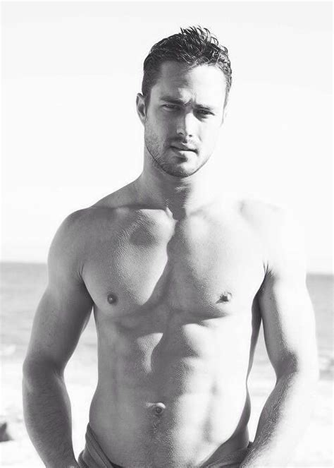 Taylor Kinney The Vampire Diaries Celebrities Male Favorite Celebrities Celebs Taylor