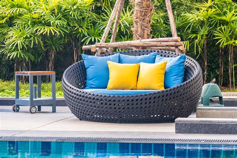 Swimming Pool Furniture Comfortable And Easy Maintenance