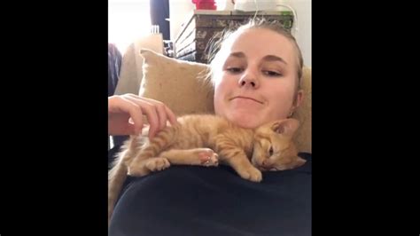 Cats Favourite Way To Snuggle With Mom Is The Same Since He Was A