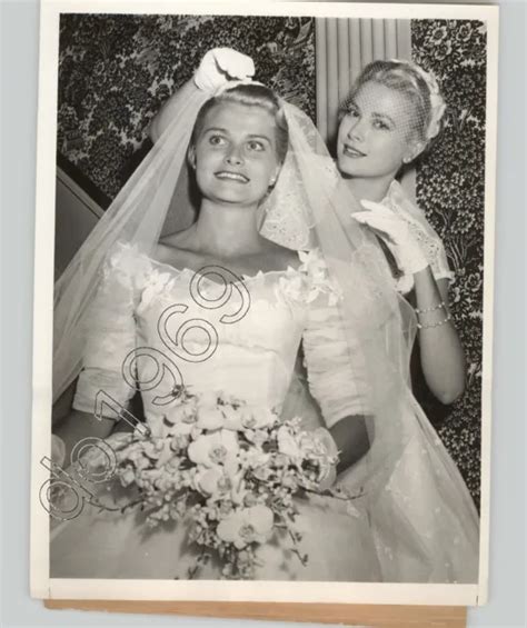 Actress Grace Kelly And Sister Elizabeth Annes Wedding 1955 Press Photo