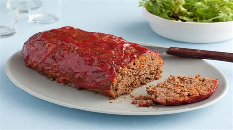The spruce / kristina vanni if you love meatloaf but are looking for a healthier alternative to ground beef, give chicken meatloaf. Mom's meatloaf | Recipes | Food Network UK