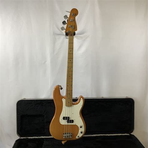Used Fender Precision Bass 1977 Bass Guitars Wood Bass Guitars