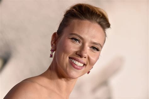 Scarlett Johansson Talks Rejection In Hollywood Quitting