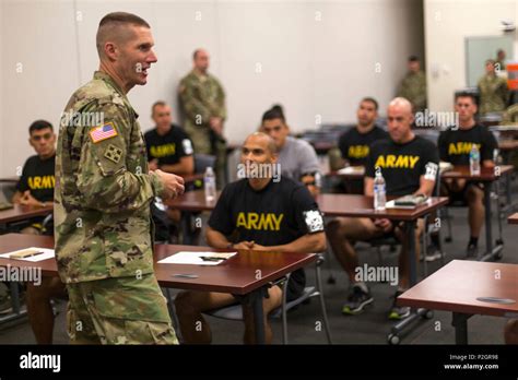 Sgt Maj Of The Army Daniel Dailey Gives An Incoming Brief To Soldiers
