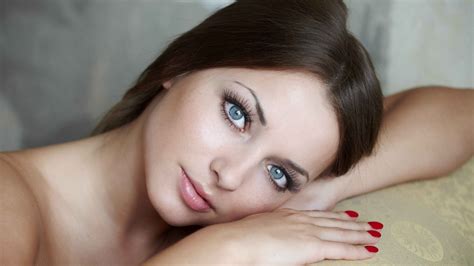 Kristina Asmus Blue Eyes Face Makeup Hair Hand Gesture Wallpaper Coolwallpapersme