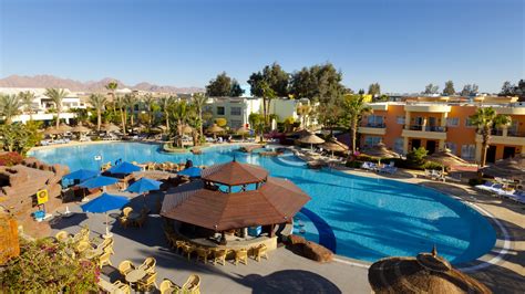 With sunshine and warm waters all year round, sharm el sheikh stands as one of the most popular holiday destinations in egypt. Wallpaper Savoy Sierra Sharm El Sheikh Hotel, Egypt, Best ...