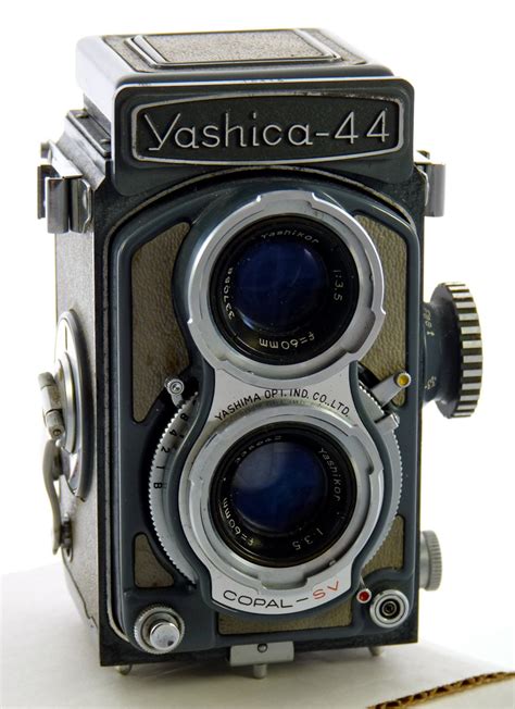 Yashica Camera Yashica Lynx 5000 35mm Vintage Rangefinder Film Camera