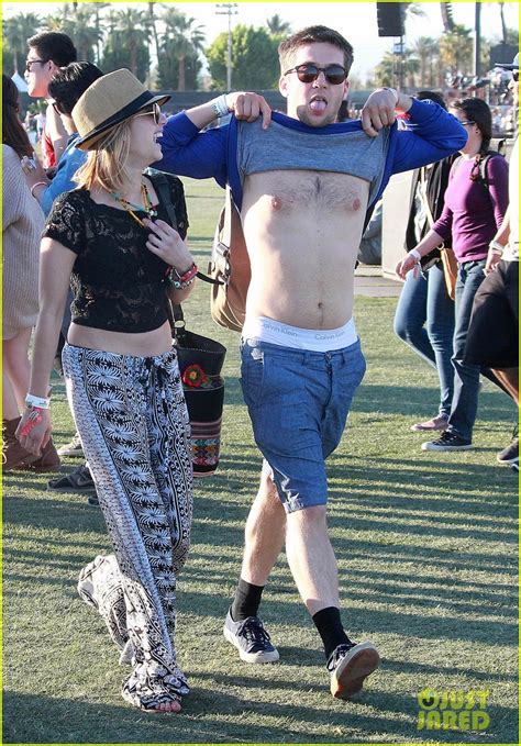 Emma Roberts Coachella With Chord Overstreet Photo Chord Overstreet Emma Roberts