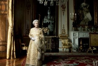 Annie Leibovitzs Intimate Portraits Of Queen Elizabeth II And The Roy Vanity Fair