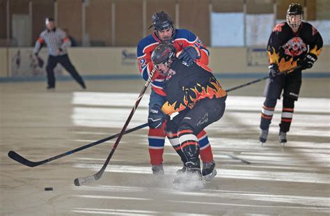 Taos Ice Tigers And Amarillo Bulls Open The Hockey Season With One Win