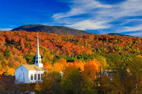6 Unique Ways to View Stowe Foliage: A Leaf Peeping Guide
