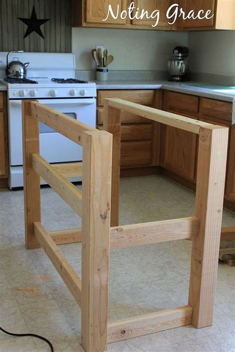 Look At This Super Easy Framediy Pallet Kitchen Island For