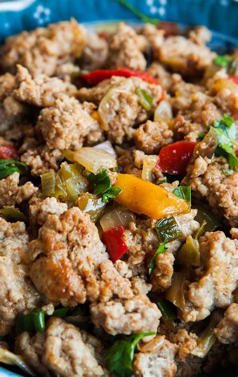 1-Pot, 30 minute, quick and easy dinner! Sautéed ground turkey with