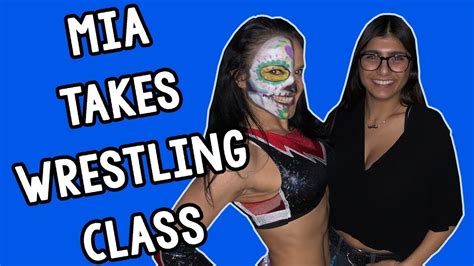 Mia Khalifa Takes Bumps In The Ring Video Chelsea Green