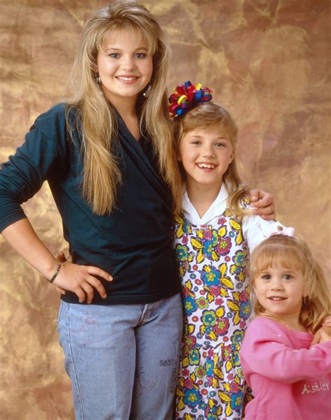 Dj Stephanie And Michelle Tanner From Full House 38 Perfect Pop