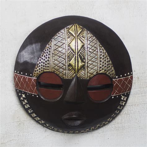 Unicef Market Round African Sese Wood Mask In Brown From Ghana