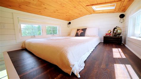 6 Ideas To Make Your Tiny House Bedroom Cozy Tiny House Expedition