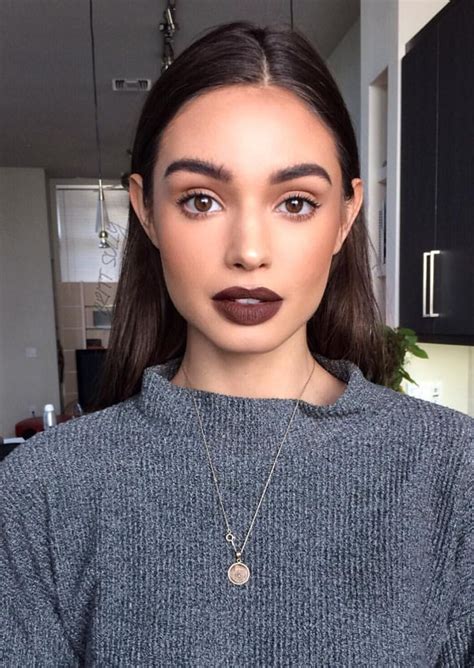 Pinterest Deborahpraha ♥️ Full Eyebrows And Vampy Lipstick Makeup Look