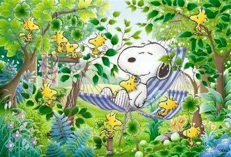 Snoopy And Woodstock On Hammocks In The Jungleforest With Friends