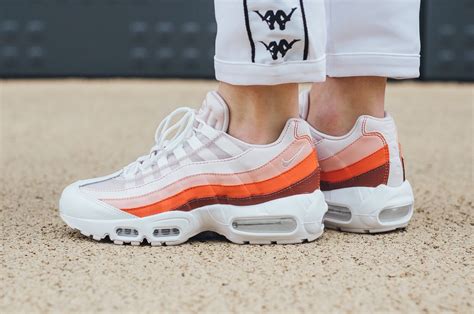 Nike Wmns Air Max 95 Barely Rose Coral Stardust Ready For Summer •