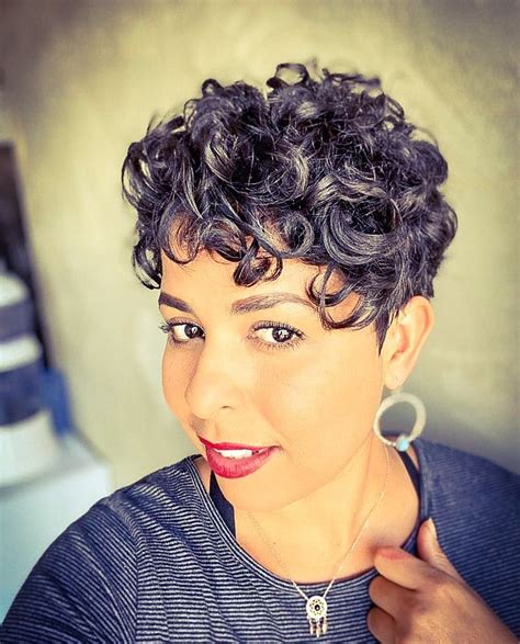 For instance, guys can try a curly fringe, disconnected, slicked again, or aspect swept undercut! Short Haircuts for Oval Faces and Curly Hair - 130+