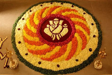 Here are some simple rangoli designs that are easy to make. pookalam designs pic | Top Simple And Easy Rangoli Designs ...