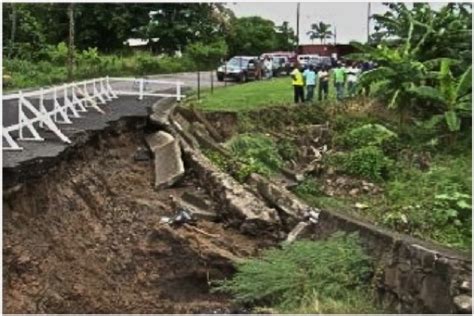 St Lucia Escapes Major Storm Damage