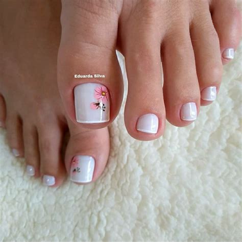 french pedi summer toe nails pink toe nails pretty toe nails
