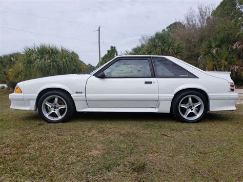 1991 Ford Mustang Fox Body 50 Hatchback White Rwd Manual Gt Classic