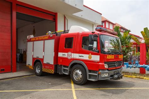 Unfortunately this product (guide to fire protection in malaysia) is either temporarily out of stock or there is not sufficient stock to meet the requested quantity. Magnesium Factory in Malaysia Extensively Damaged by Fire ...