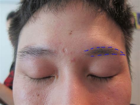 Have you ever seen those bushy, overgrown eyebrows on a man and just wanted to grab the garden clippers and trim them?? Why you should trim your guy's eyebrows. Or...guys, trim ...