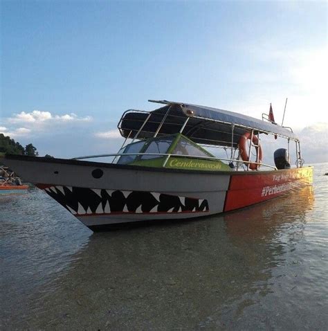 Anda pasti akan jatuh cinta pandang pertama setelah menjejakkan kaki di pulau perhentian.betapa indahnya alam ciptaan tuhan dan ia sukar untuk digambarkan. Menarik! Pakej murah ke Pulau Perhentian dengan ...