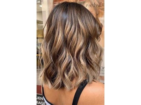 Formas De Llevar El Balayage Caramelo En Tu Cabello Corto Balayage Cabello Medio Balayage