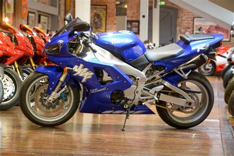 Yamaha Yzf R1 The Bike Specialists South Yorkshire