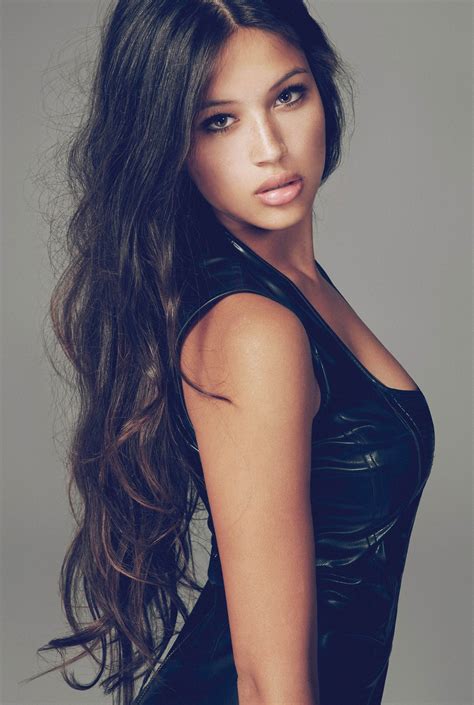 Blackhairinformation.com is a website that teaches women how to grow long healthy natural hair or relaxed hair. women model brunette long hair wavy hair Wallpapers HD ...