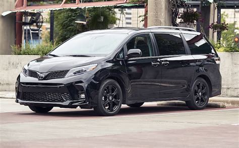 Test drive used 2020 toyota sienna at home from the top dealers in your area. 2020 Toyota Sienna - Overview - CarGurus