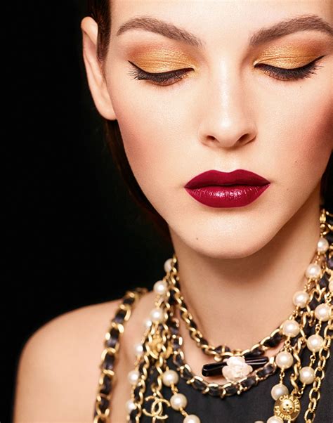 The Chanel Beauty Holiday Collection Is A Nod To A Timeless Classic