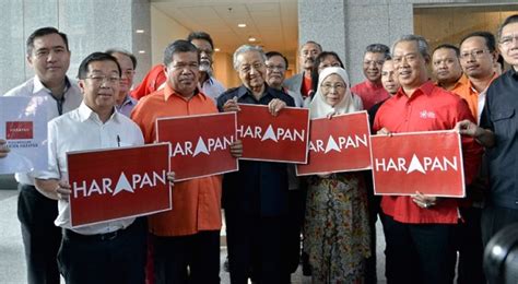 Pakatan harapan terdiri dari gabungan 4 parti politik iaitu parti keadilan rakyat (pkr), parti tindakan demokratik (dap), parti amanah negara (pan) dan. Pakatan Harapan is cheating the voters - Raja Sara Petra