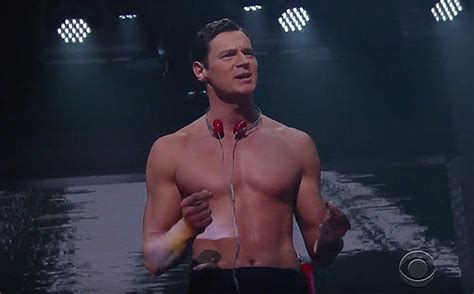 Benjamin Walker Performs Shirtless For American Psycho The Musical Number