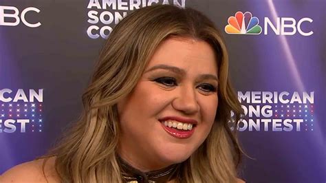 Watch Access Hollywood Highlight Kelly Clarkson Reveals Her Upcoming