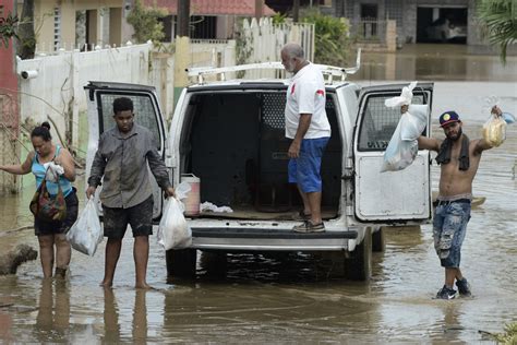 Hurricane Maria Aftermath Puerto Rico Situation Bad Getting Worse