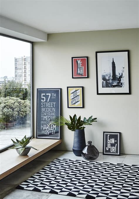 How to Create the Perfect Gallery Wall - Your House - Barker and ...