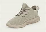 Photos of Shoes Yeezy