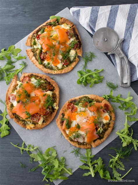 Recipe is complete with tips on how to build the perfect salmon platter! Smoked Salmon Breakfast Pizza - 84th&3rd
