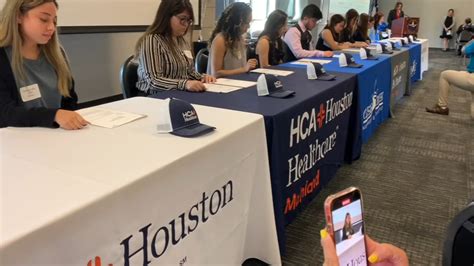 Abc13 Has Teamed Up With Hca Houston Healthcare To Highlight A Group Of