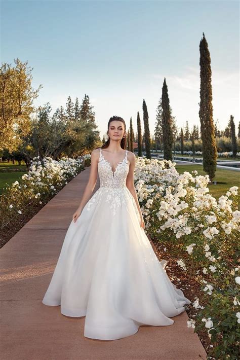 Our Top 10 Favorite Wedding Dresses By Italian Designers