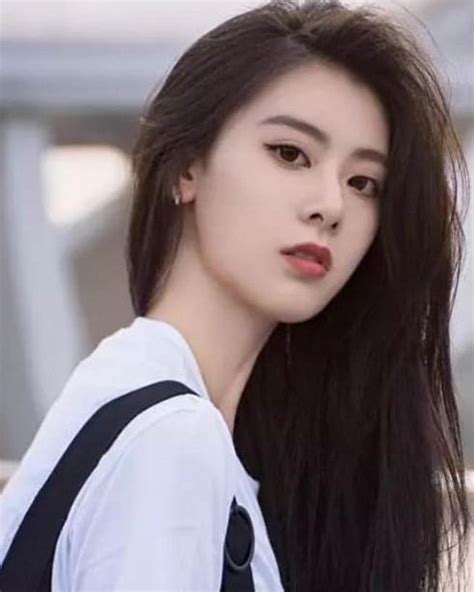 Yang Shiyin Miss Universe China 2021